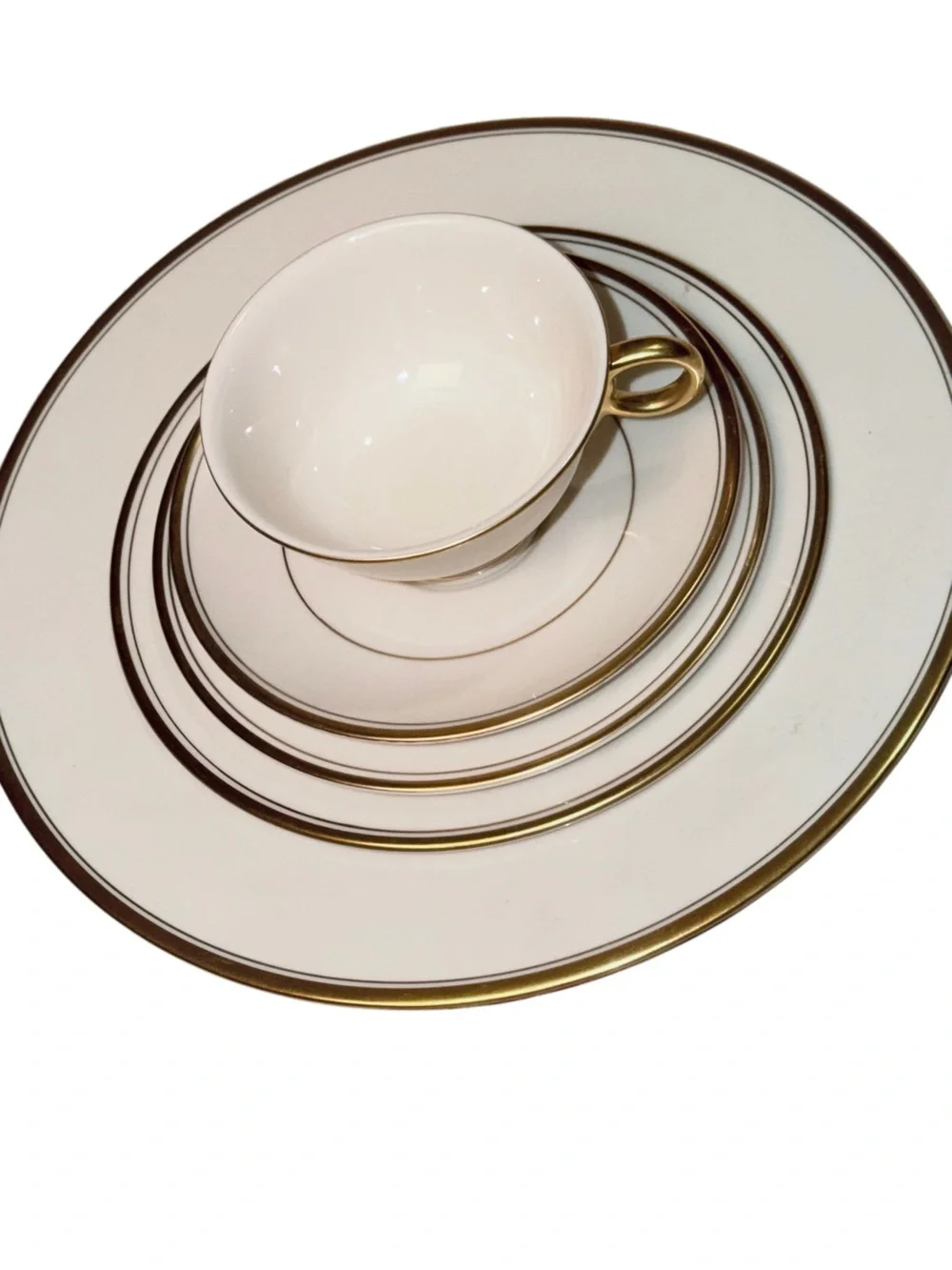 Theodore Haviland New York Vintage 5-piece  Place Setting (6) available